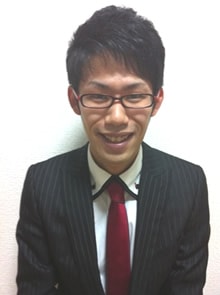 先輩社員写真
